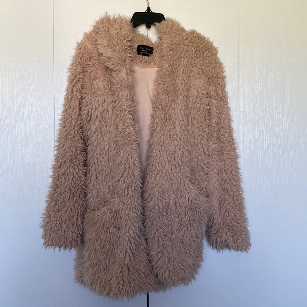Super soft puffy coat with pockets